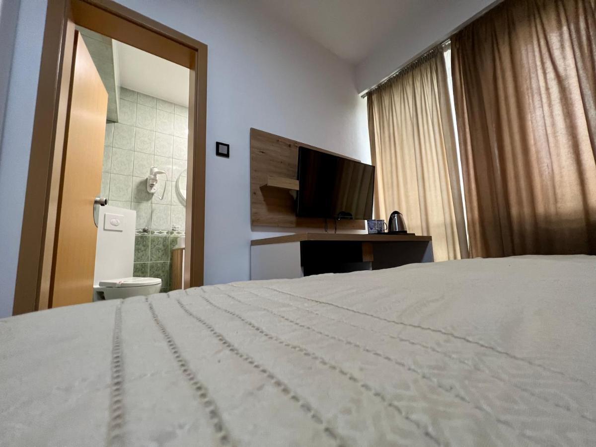Hotel Brkic Sarajevo Airport - Free Parking Extérieur photo
